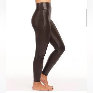 Spanx Faux Leather Brown Croc Leggings Textured XL